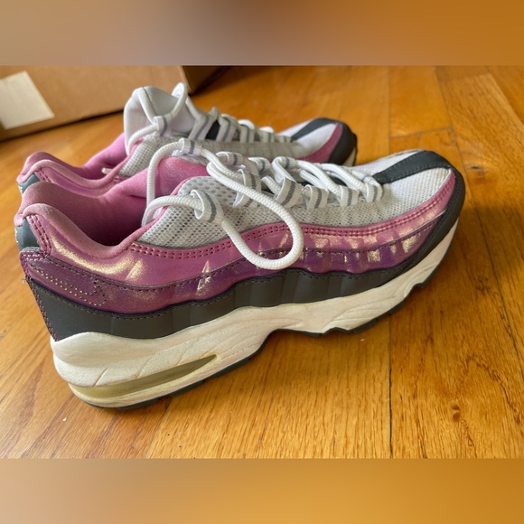Nike airmax RARE FIND! - Picture 2 of 6